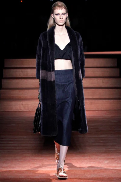 Look 6